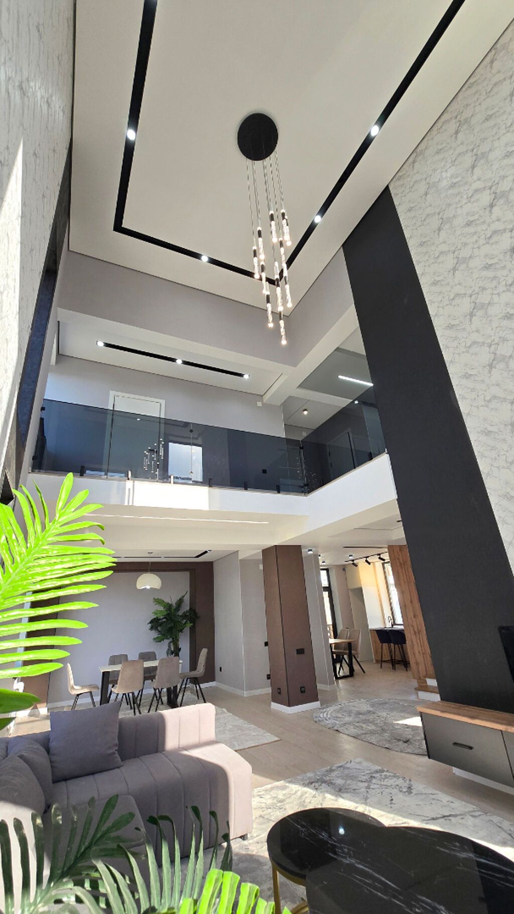 Продам современный дом 350 м² в районе Ахунбаева: фото 6