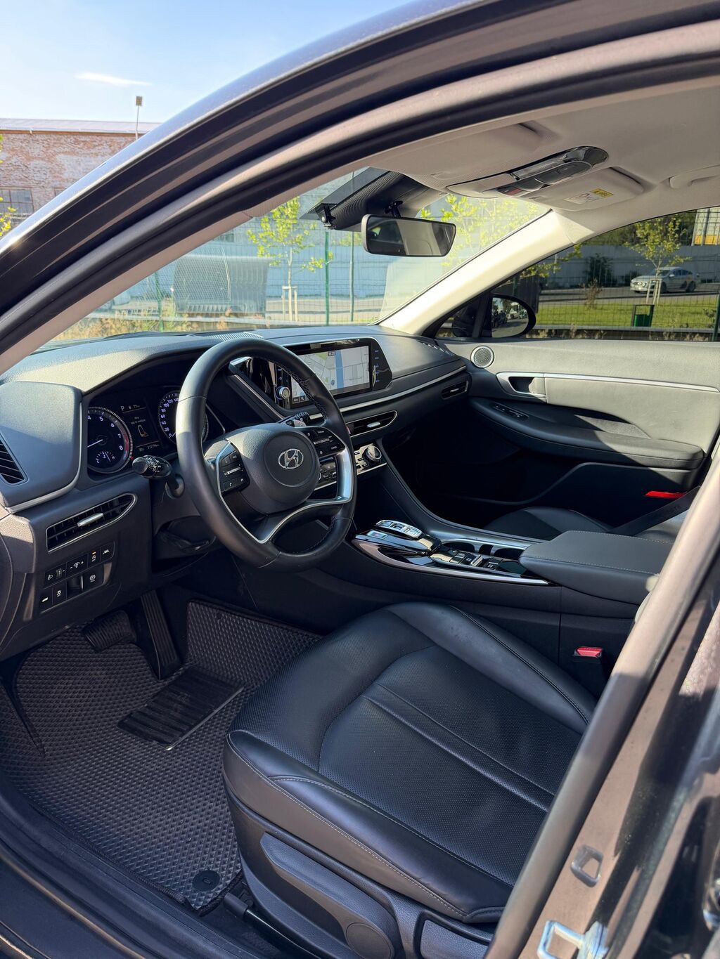 Hyundai Sonata: 2022 г., 2 л, Автомат, Бензин, Седан: фото 3