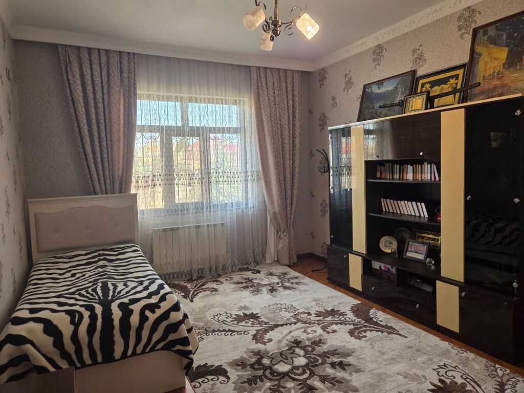 ✨ Bakıxanov Qəsəbəsində Obyekt Təyinatlı 3 Mərtəbəli, 9 Otaqlı Həyət