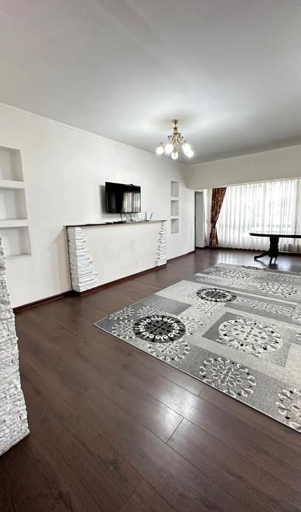 3 комнаты, 130 м², Золотой квадрат Элитка, 4 этаж: фото 2