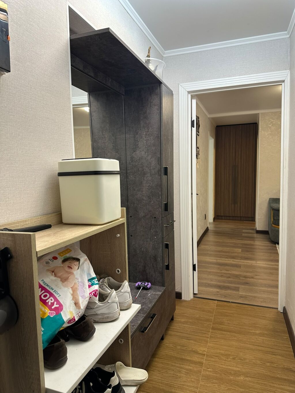3 комнаты, 60 м², 106 серия, 1 этаж, Дизайнерский ремонт: фото 2