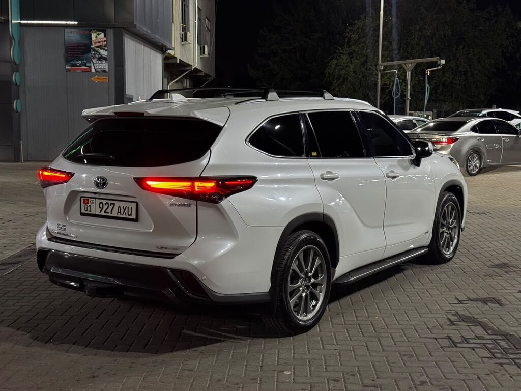 Toyota Highlander: 2022 г., 2.5 л, Вариатор, Гибрид, Кроссовер: фото 4