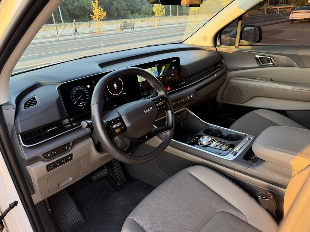 Kia Carnival: 2026 г., 1.6 л, Автомат, Гибрид, Минивэн: фото 7
