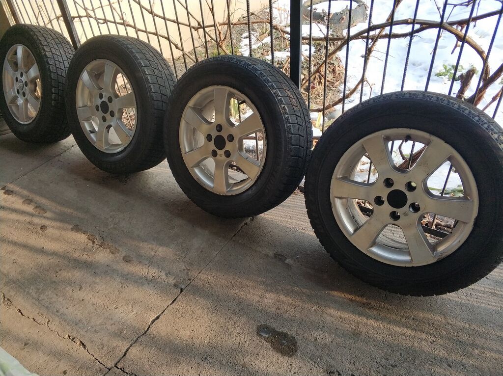 Диски vag r15. Ниссан альмера классик на литье. Диски kgs. Зимние колеса на мерседес с 203 рестайлинг. Neo 740 bd.