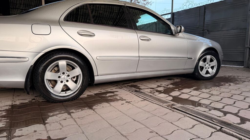 Диски Mercedes с шинами 215/60/R16 Зимний комплект. Состояние: фото 1