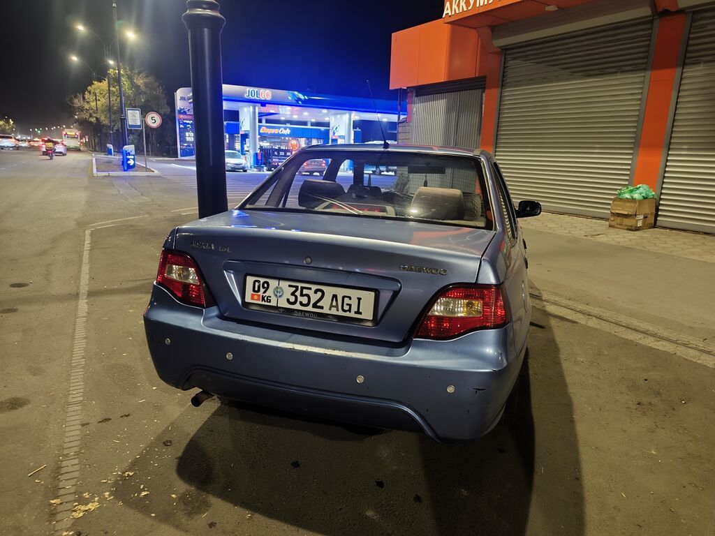 Daewoo Nexia: 2008 г., 1.6 л, Механика, Седан: фото 4