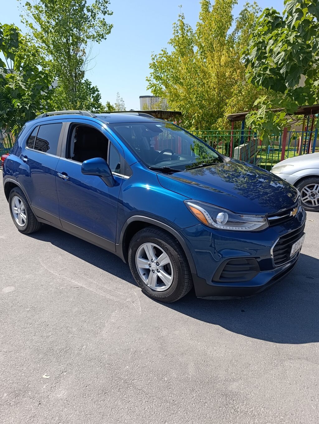 Chevrolet Trax: 2020 г., 1.4 л, Автомат, Бензин, Кроссовер: фото 4