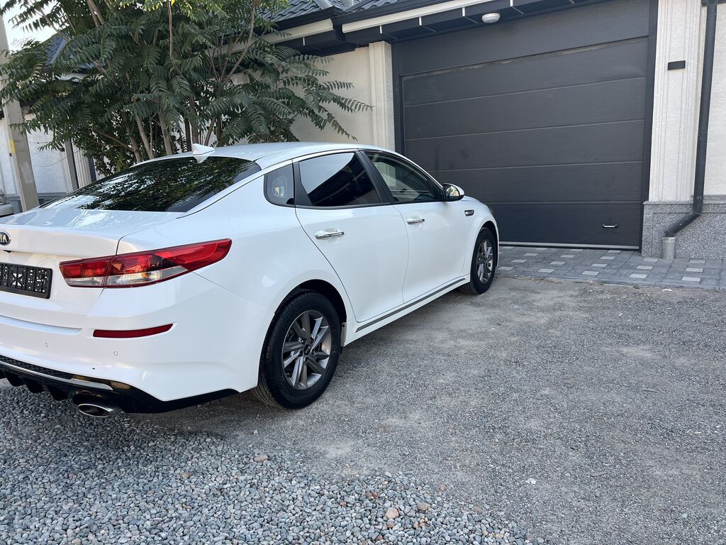 Kia K5: 2018 г., 2 л, Автомат, Газ, Седан: фото 3