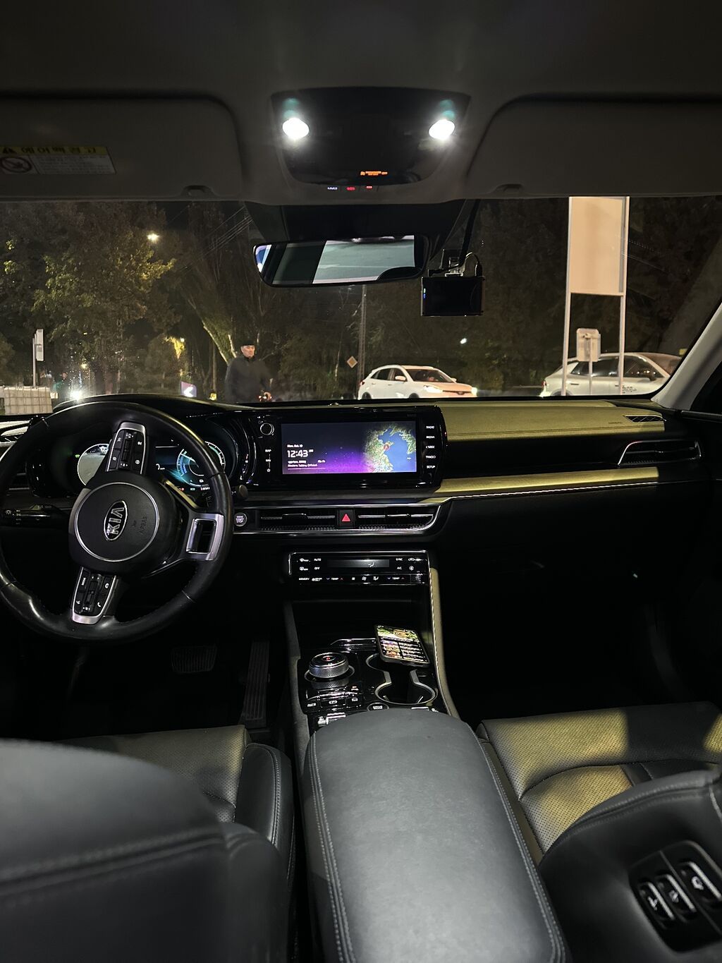 Kia K5: 2020 г., 2 л, Автомат, Гибрид, Седан: фото 3