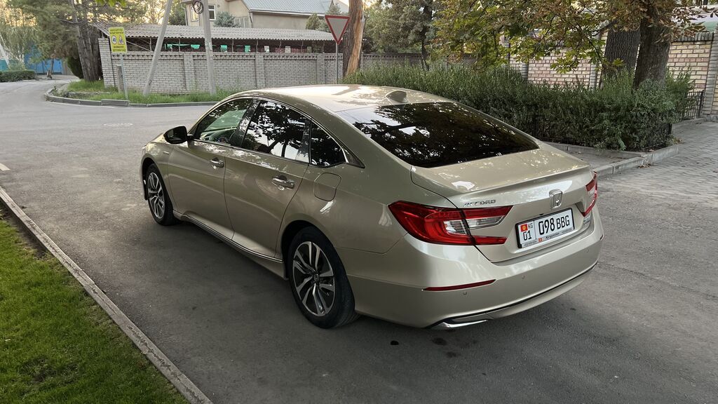 Honda Accord: 2018 г., 2 л, Автомат, Гибрид, Седан: фото 6