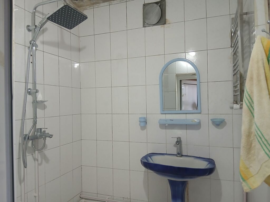 Quba rayonu, universitetə 5-10 dəqiqə məsafədə tələbə qızlar üçün bina