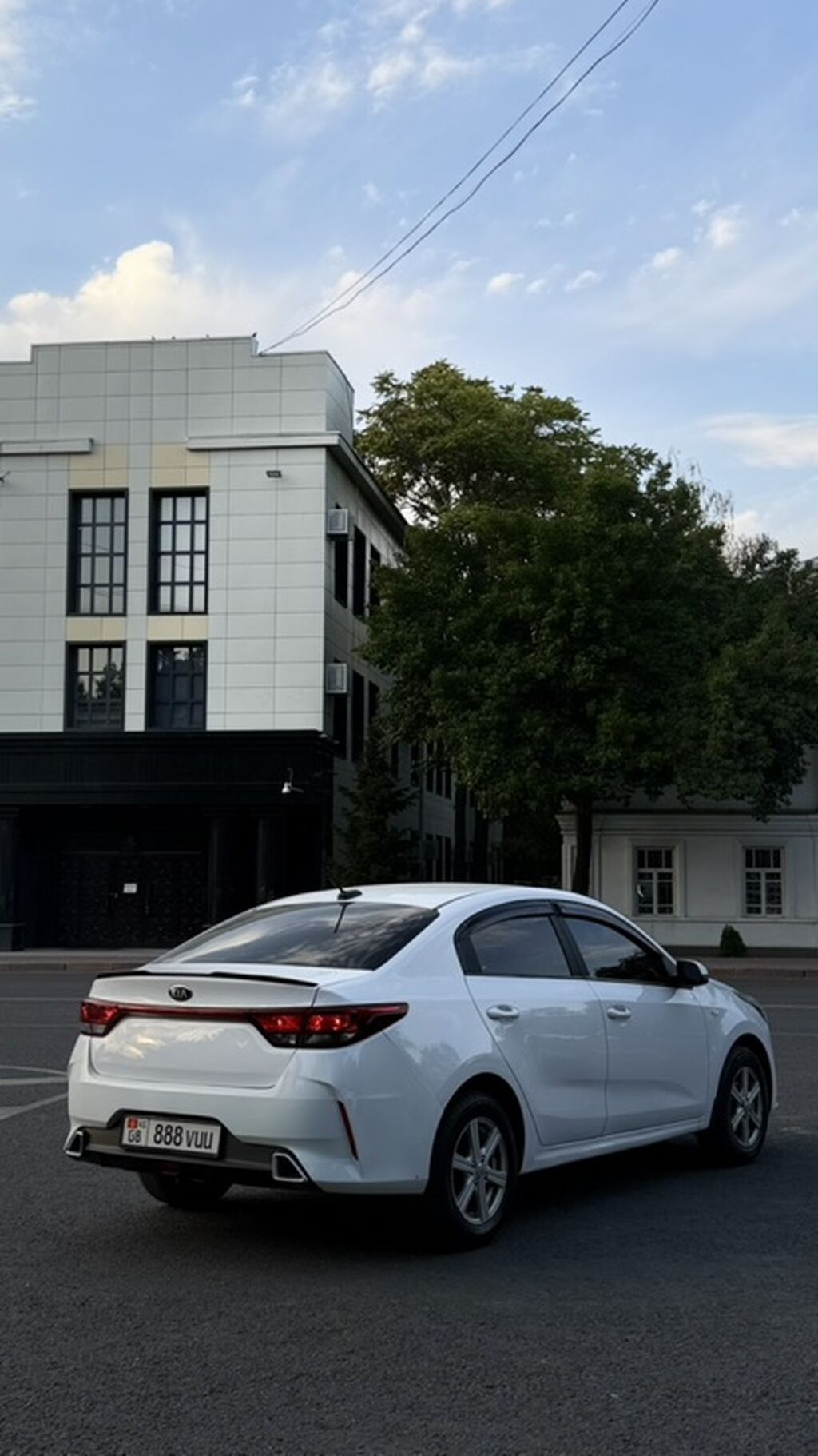 Kia Rio: 2021 г., 1.6 л, Автомат, Бензин, Седан: фото 3
