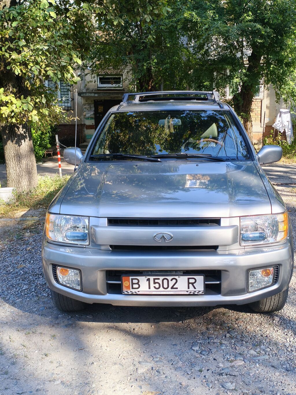 Infiniti QX4: 2001 г., 3.5 л, Автомат, Бензин, Внедорожник: фото 8
