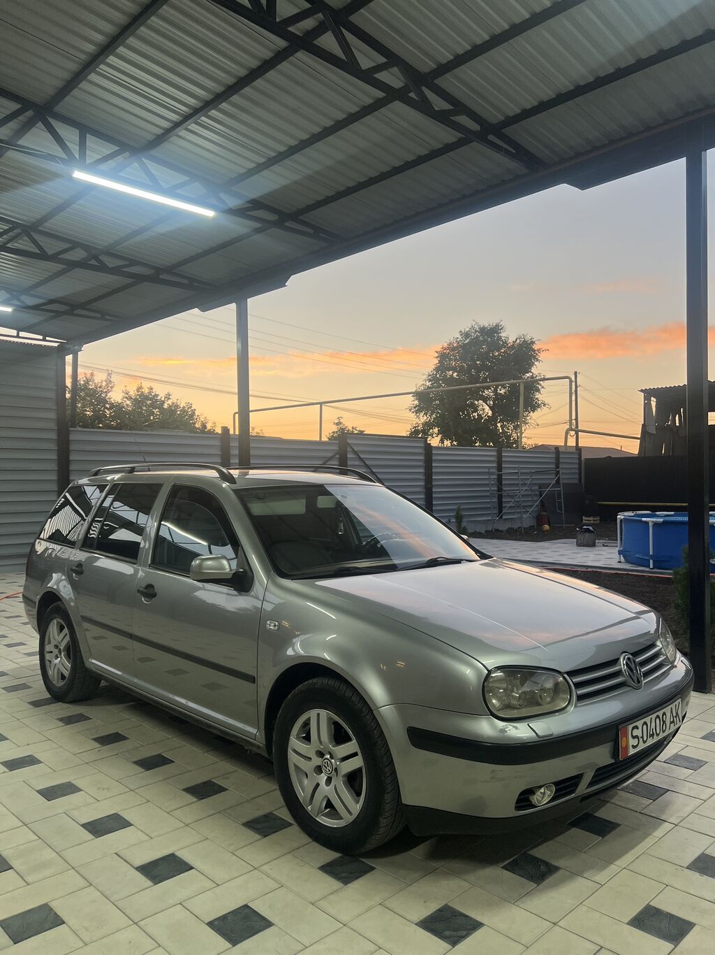 Volkswagen Golf: 2002 г., 1.9 л, Автомат, Универсал: фото 3