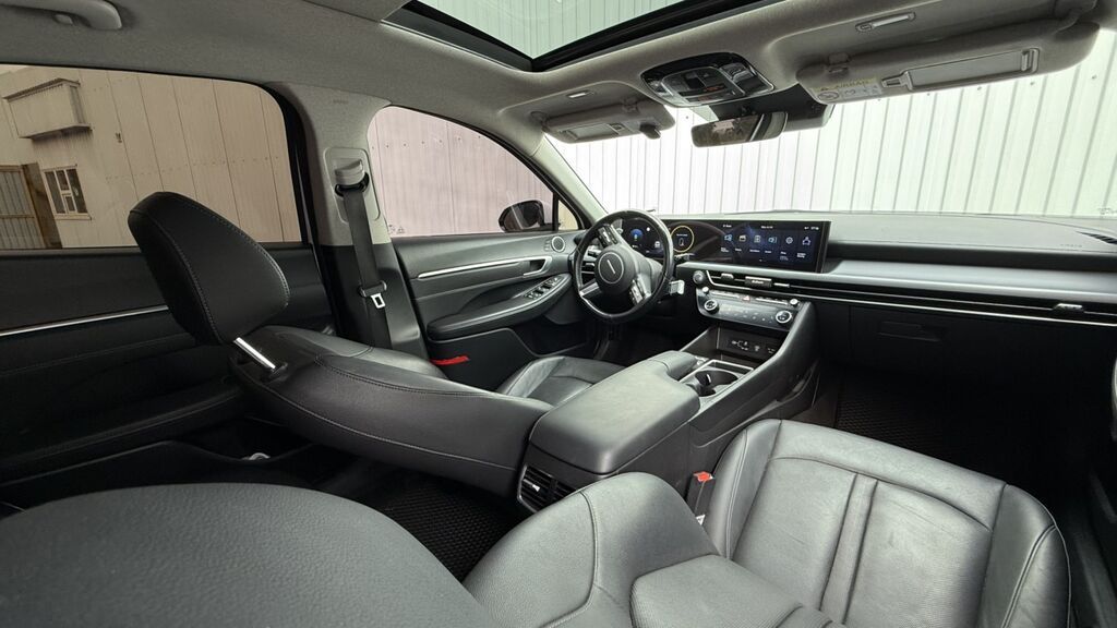 Hyundai Sonata: 2023 г., 2 л, Автомат, Газ, Седан: фото 4