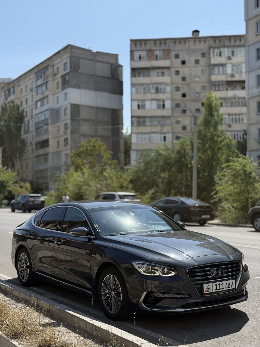 Hyundai Grandeur: 2019 г., 2.4 л, Автомат, Гибрид, Седан: фото 3