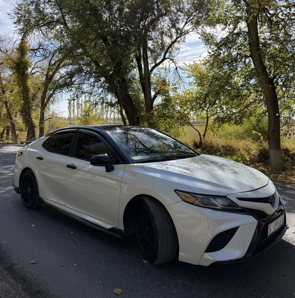 Toyota Camry: 2020 г., 3.5 л, Автомат, Бензин, Седан: фото 7