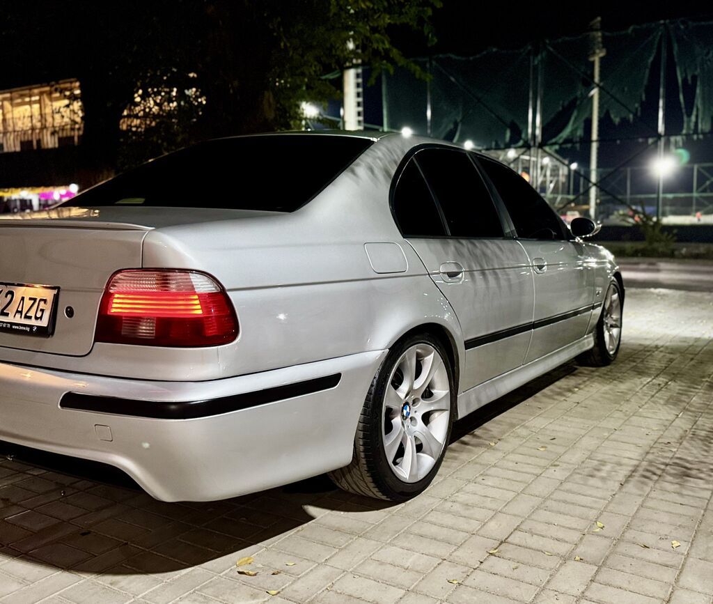 BMW 530: 2002 г., 3 л, Автомат, Бензин, Седан: фото 8