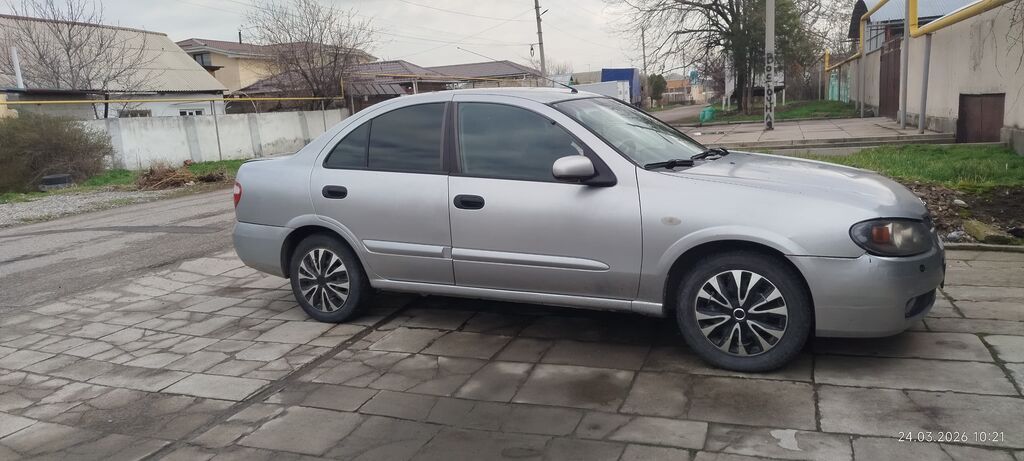 Nissan Almera: 2005 г., 1.5 л, Механика, Бензин, Седан: фото 4