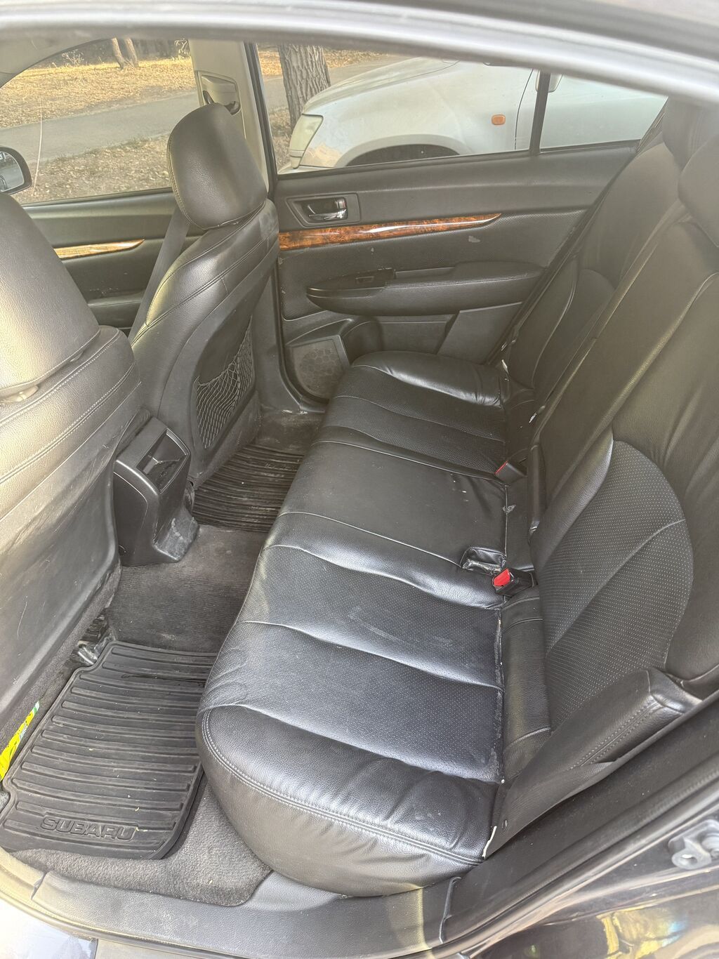 Subaru Legacy: 2011 г., 2.5 л, Вариатор, Бензин, Седан: фото 5