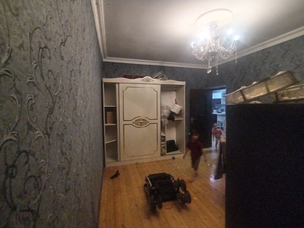 75 kv. m, 3 otaqlı