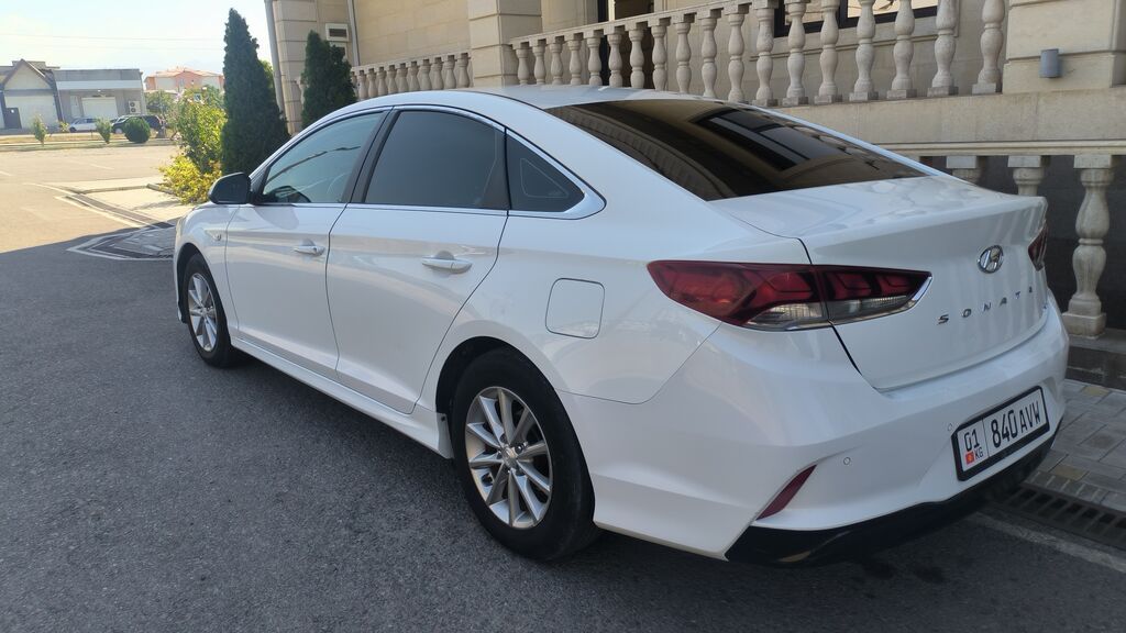 Hyundai Sonata: 2018 г., 2 л, Автомат, Бензин, Седан: фото 4
