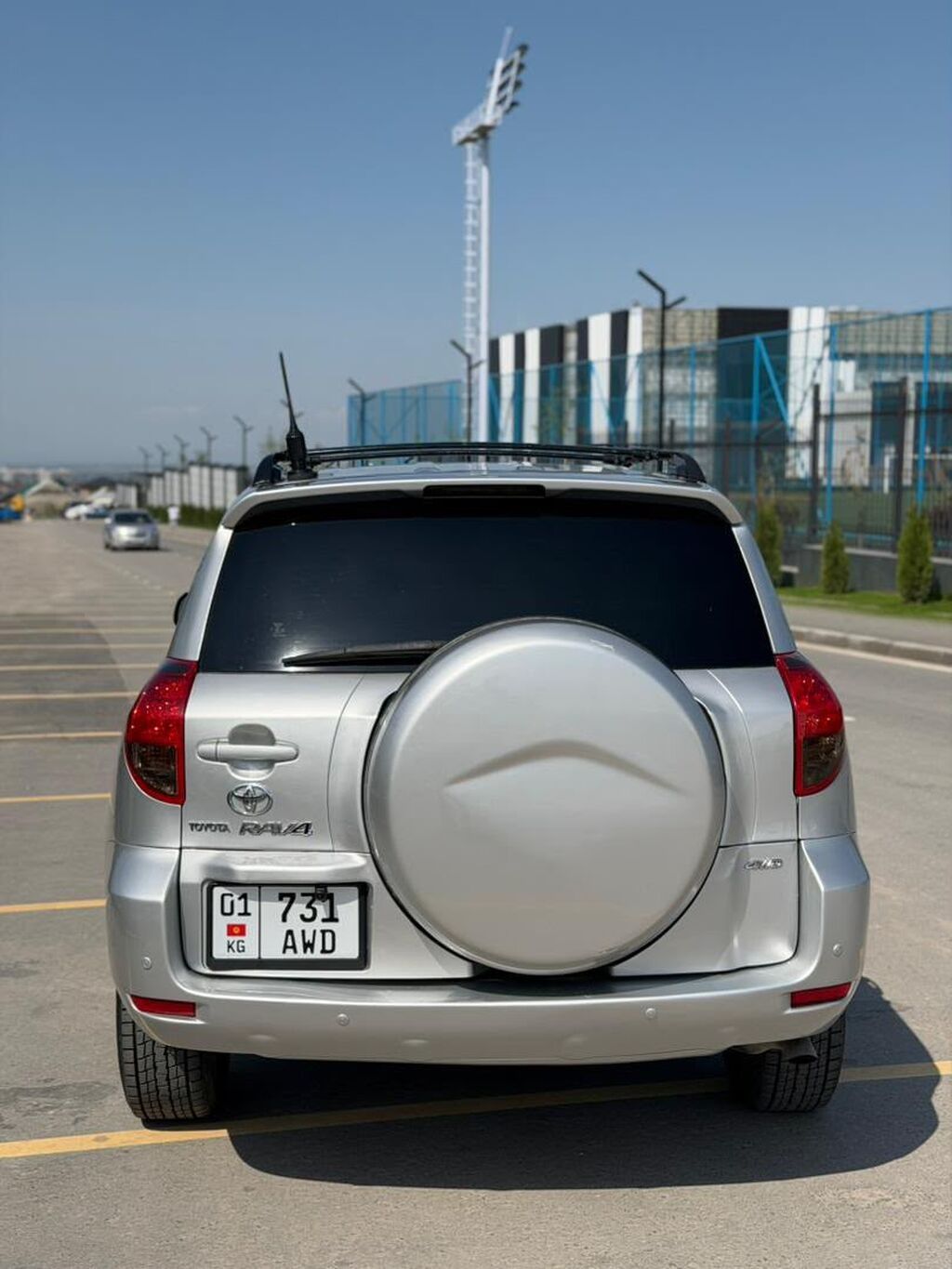 Toyota RAV4: 2006 г., 2.4 л, Автомат, Бензин, Кроссовер: фото 4