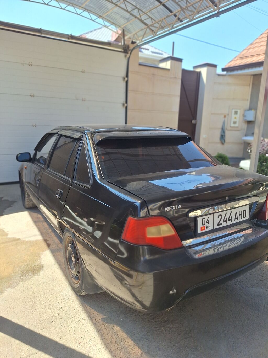 Daewoo Nexia: 2012 г., 1.6 л, Механика, Бензин, Седан: фото 3