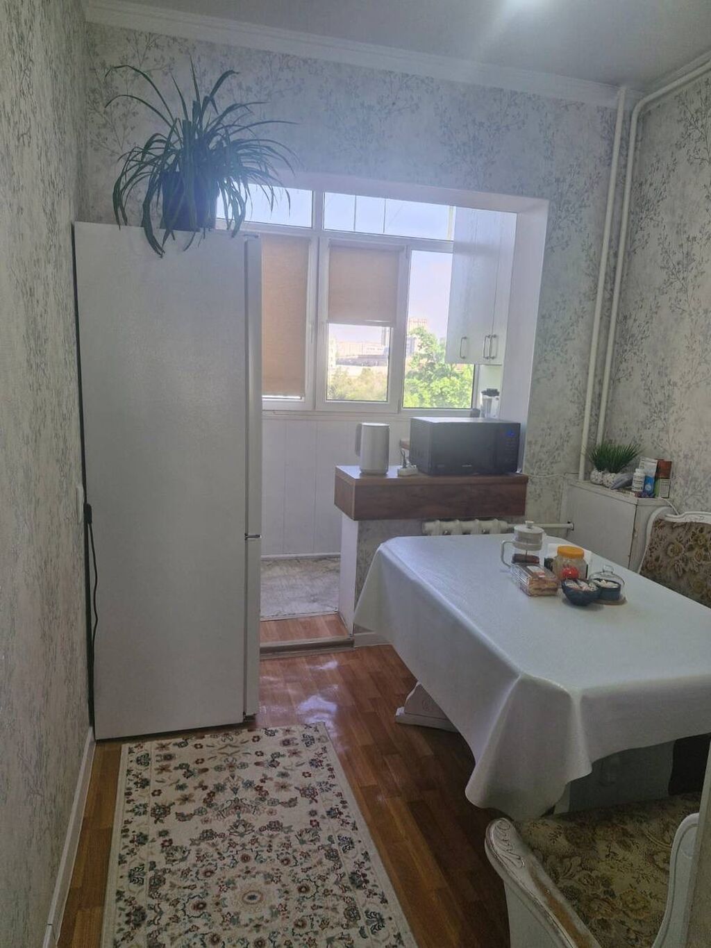 3 комнаты, 70 м², 106 серия, 6 этаж, Косметический ремонт — фото 5