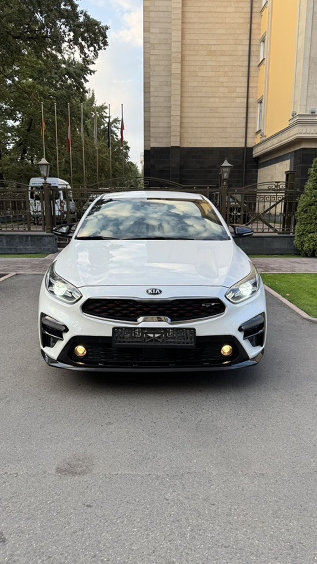 Kia K3: 2019 г., 1.6 л, Автомат, Седан: фото 1
