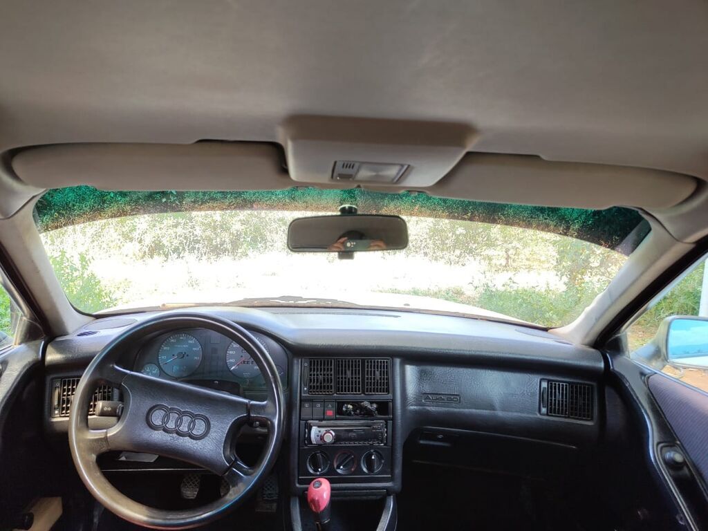 Audi 80: 1992 г., Бензин, Седан: фото 5