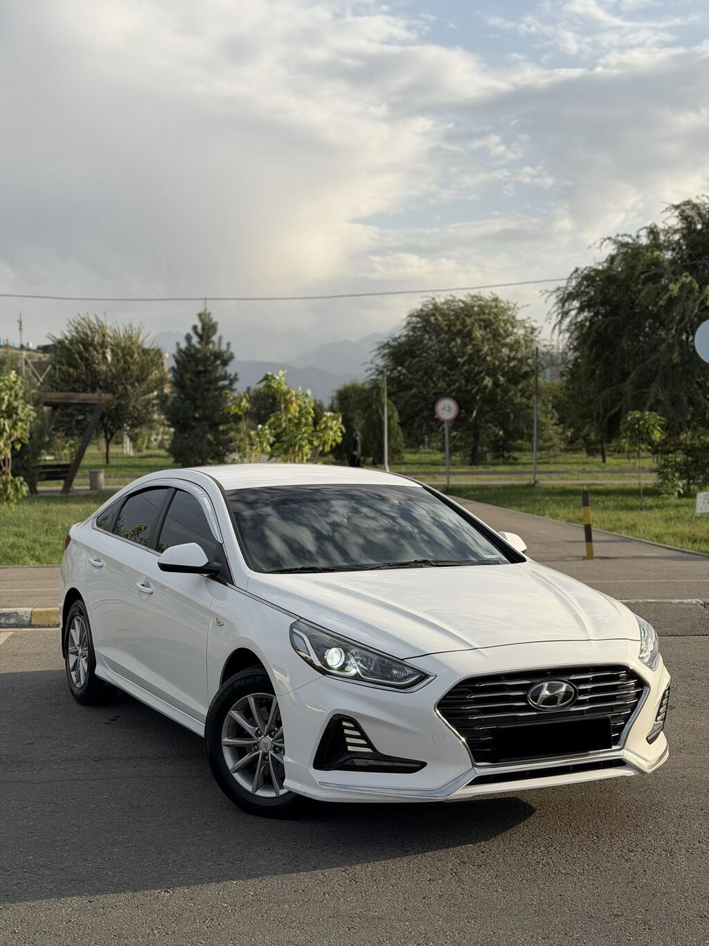 Hyundai Sonata: 2018 г., 2 л, Автомат, Газ, Седан: фото 3