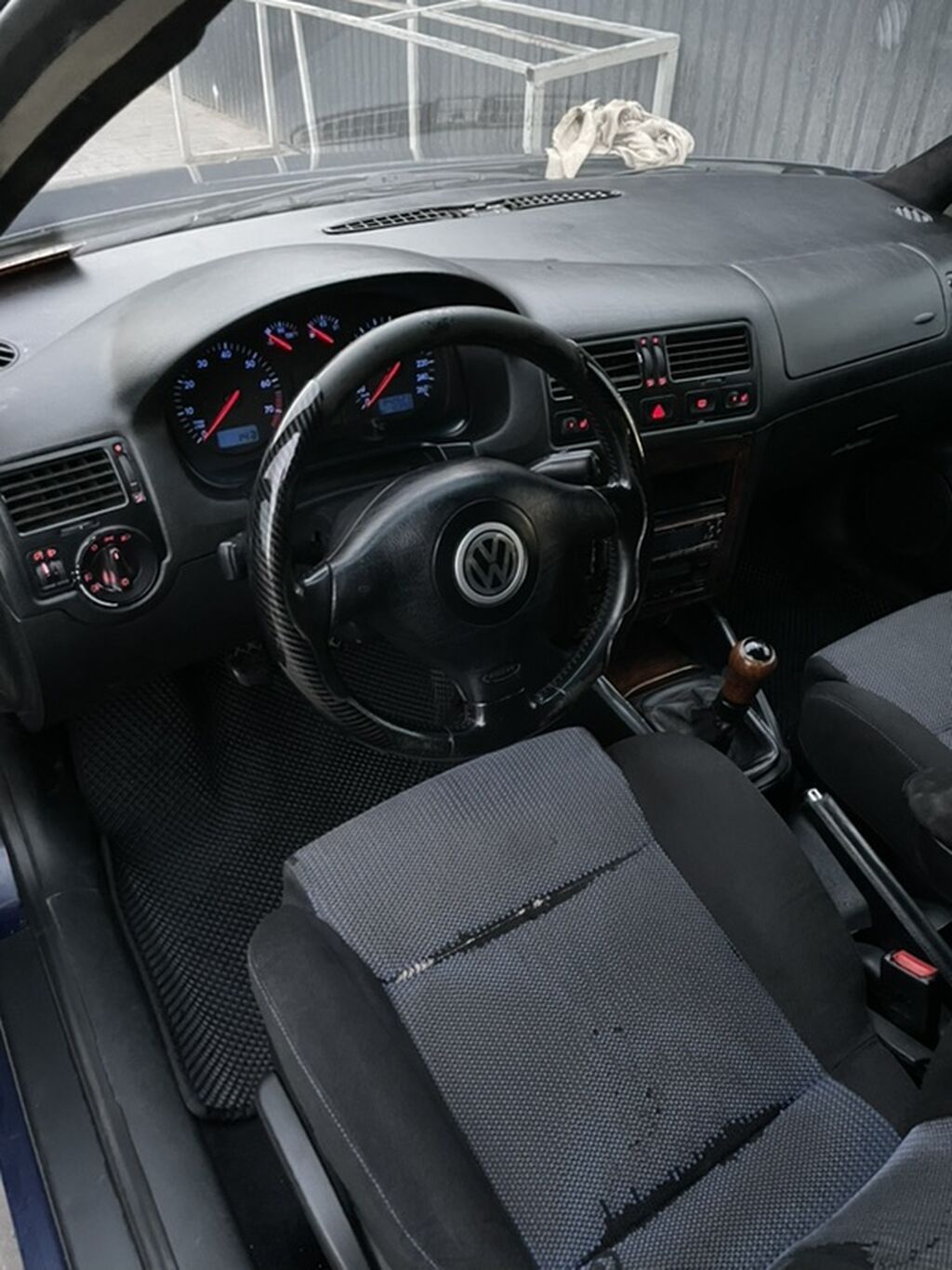 Volkswagen Bora: 1999 г., 2 л, Бензин, Седан: фото 7