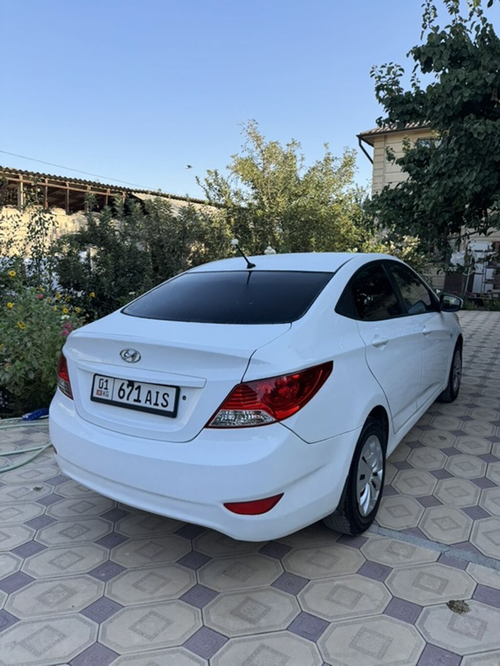 Hyundai Solaris: 2013 г., 1.6 л, Бензин: фото 4