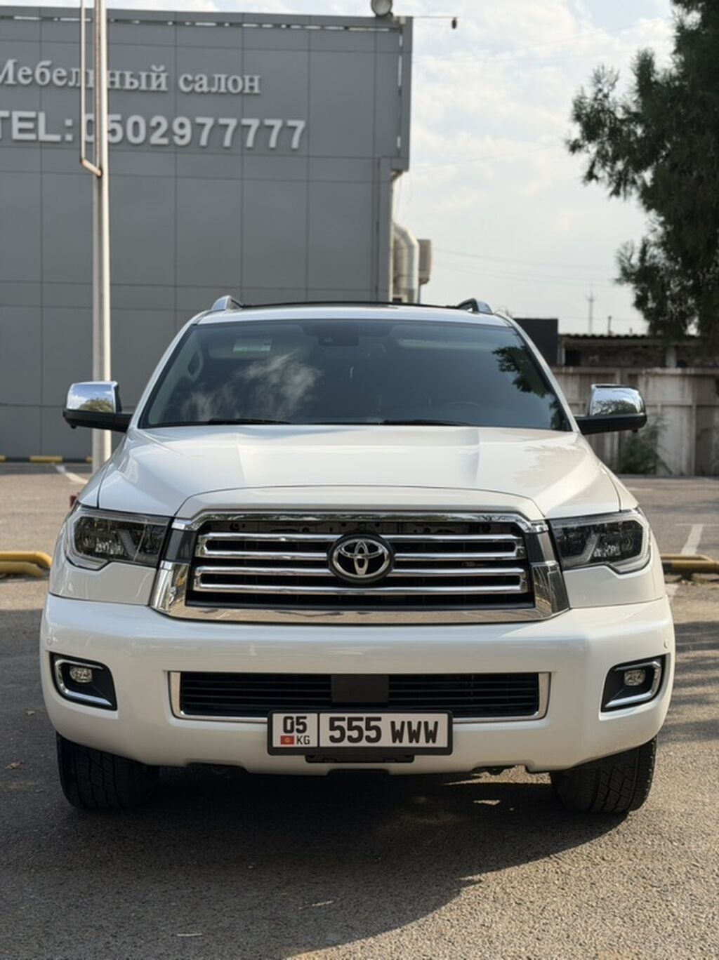 Toyota Sequoia: 2020 г., 5.7 л, Автомат, Бензин, Внедорожник: фото 6