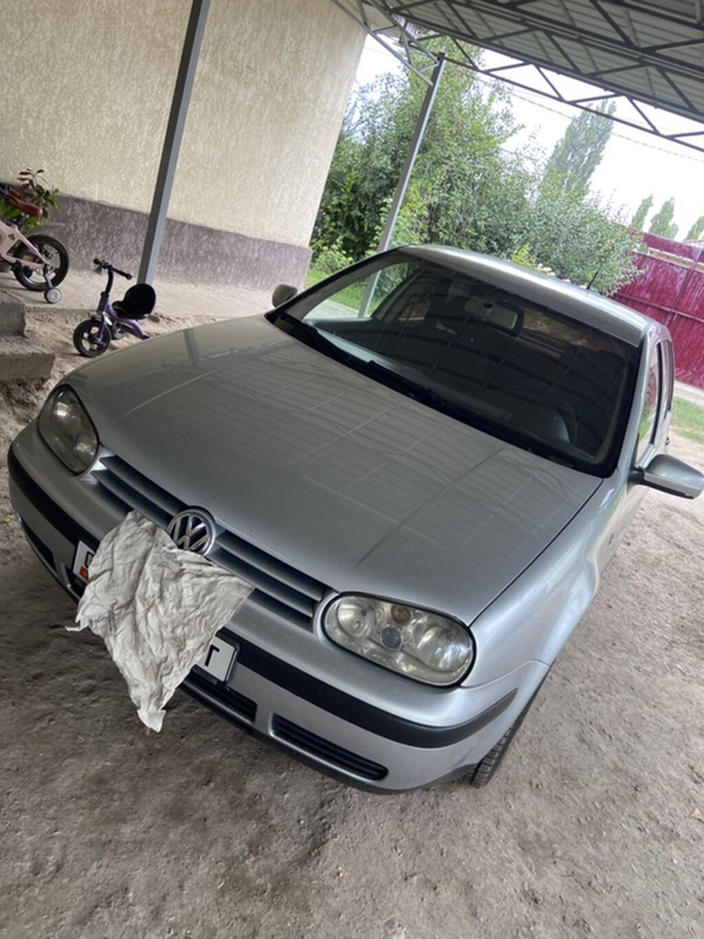 Volkswagen Golf: 2003 г., 1.6 л, Механика, Бензин, Хэтчбэк: фото 4