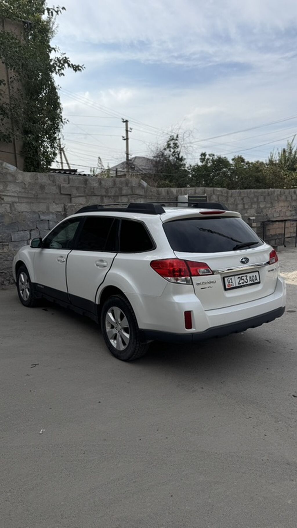 Subaru Outback: 2011 г., 2.5 л, Вариатор, Бензин, Универсал: фото 5