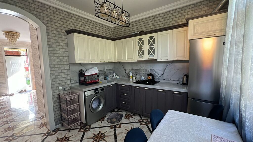 4 otaqlı, 124 kv. m, Yeni təmirli