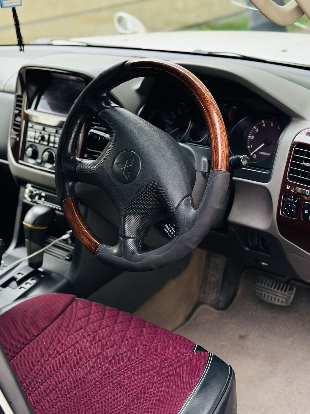 Mitsubishi Pajero: 1999 г., 3.2 л, Автомат, Дизель, Внедорожник: фото 6