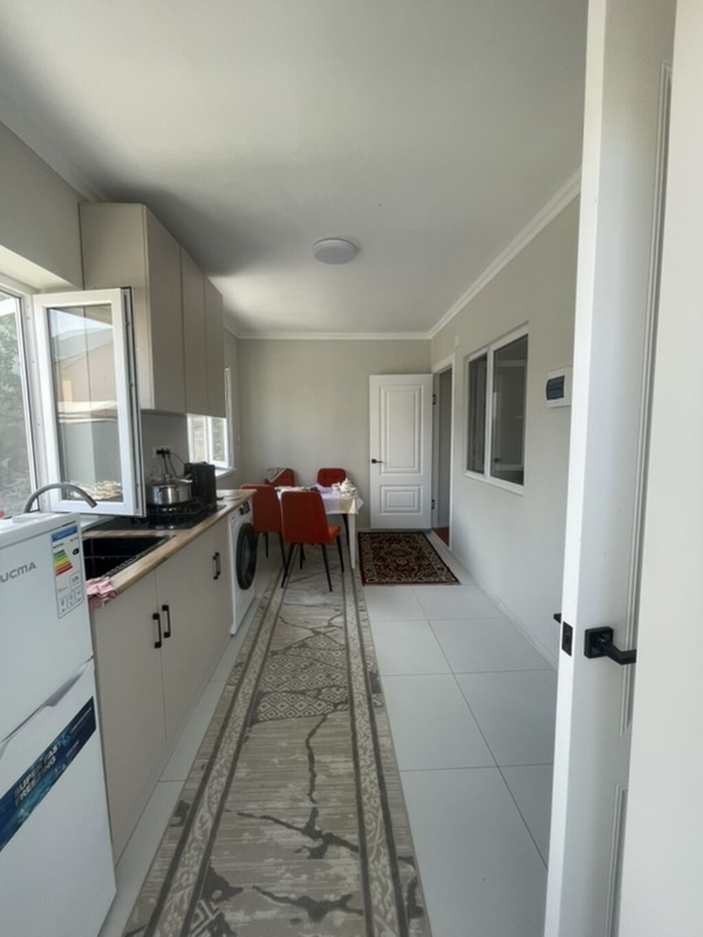 3 комнаты, 72 м², 4 соток, Бишкек: фото 2
