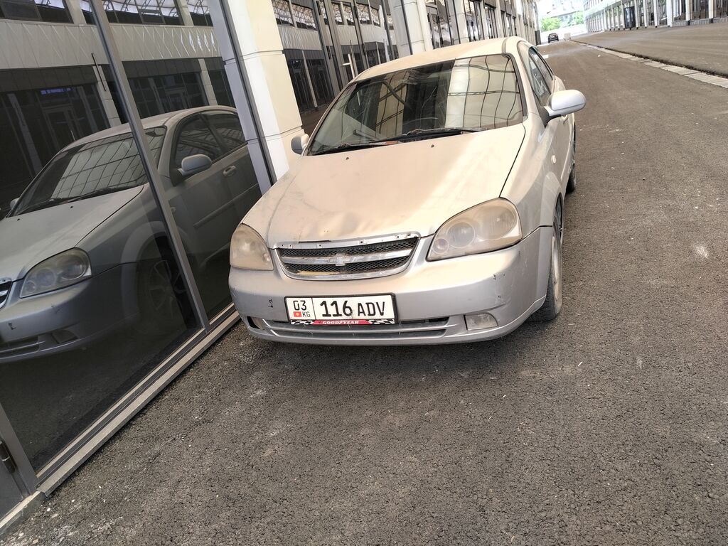 Chevrolet Lacetti: 2005 г., Механика, Бензин, Седан: фото 6