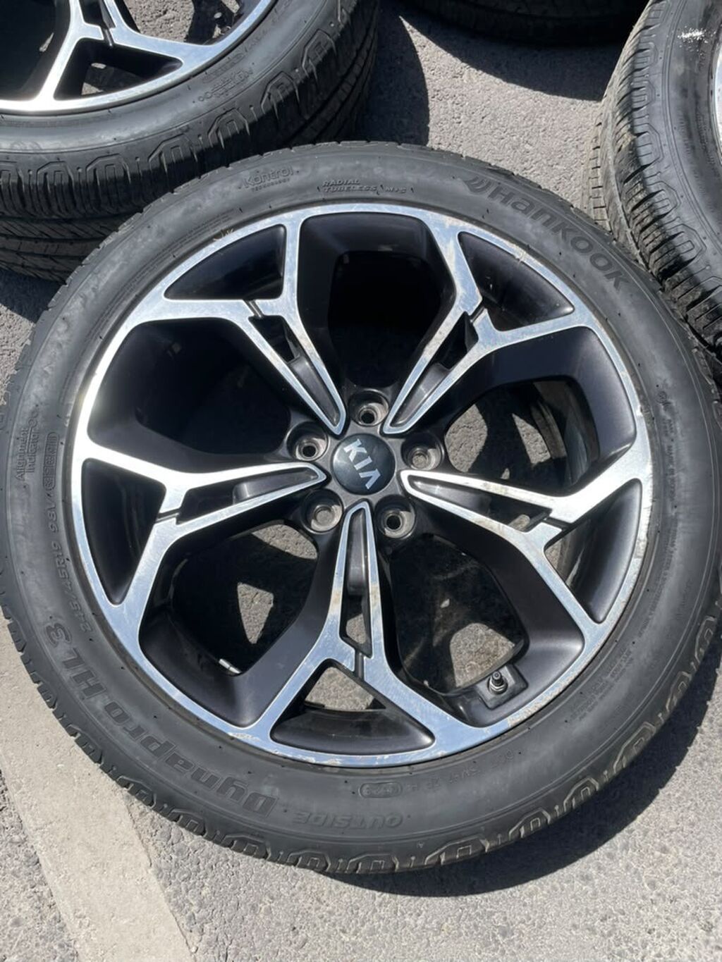 Оригинальные диски с летней резиной Kia Sportage R19 5/114.3 Корея: фото 5