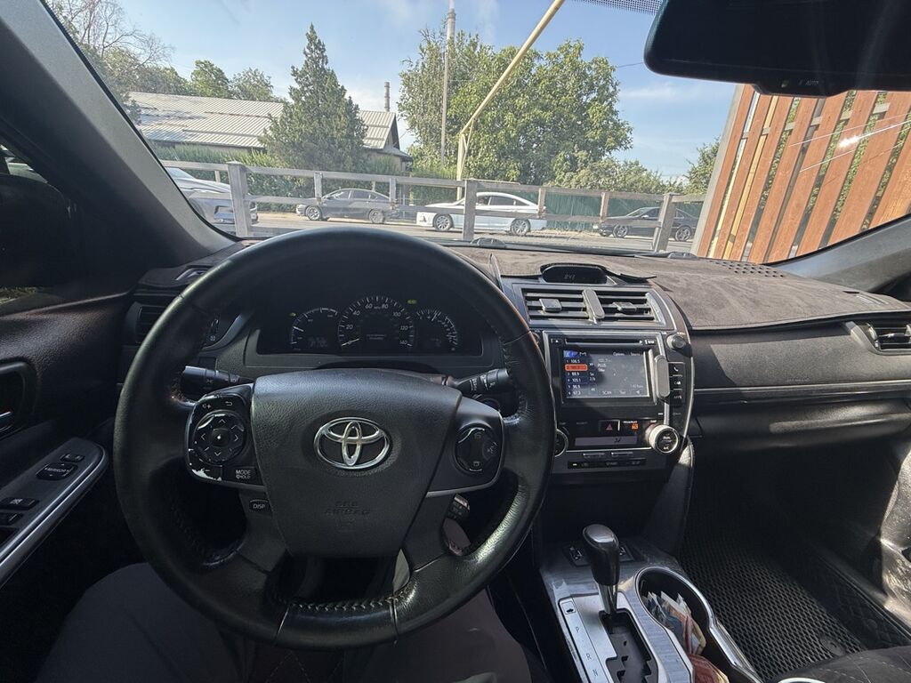 Toyota Camry: 2012 г., 2.5 л, Автомат, Гибрид, Седан: фото 7