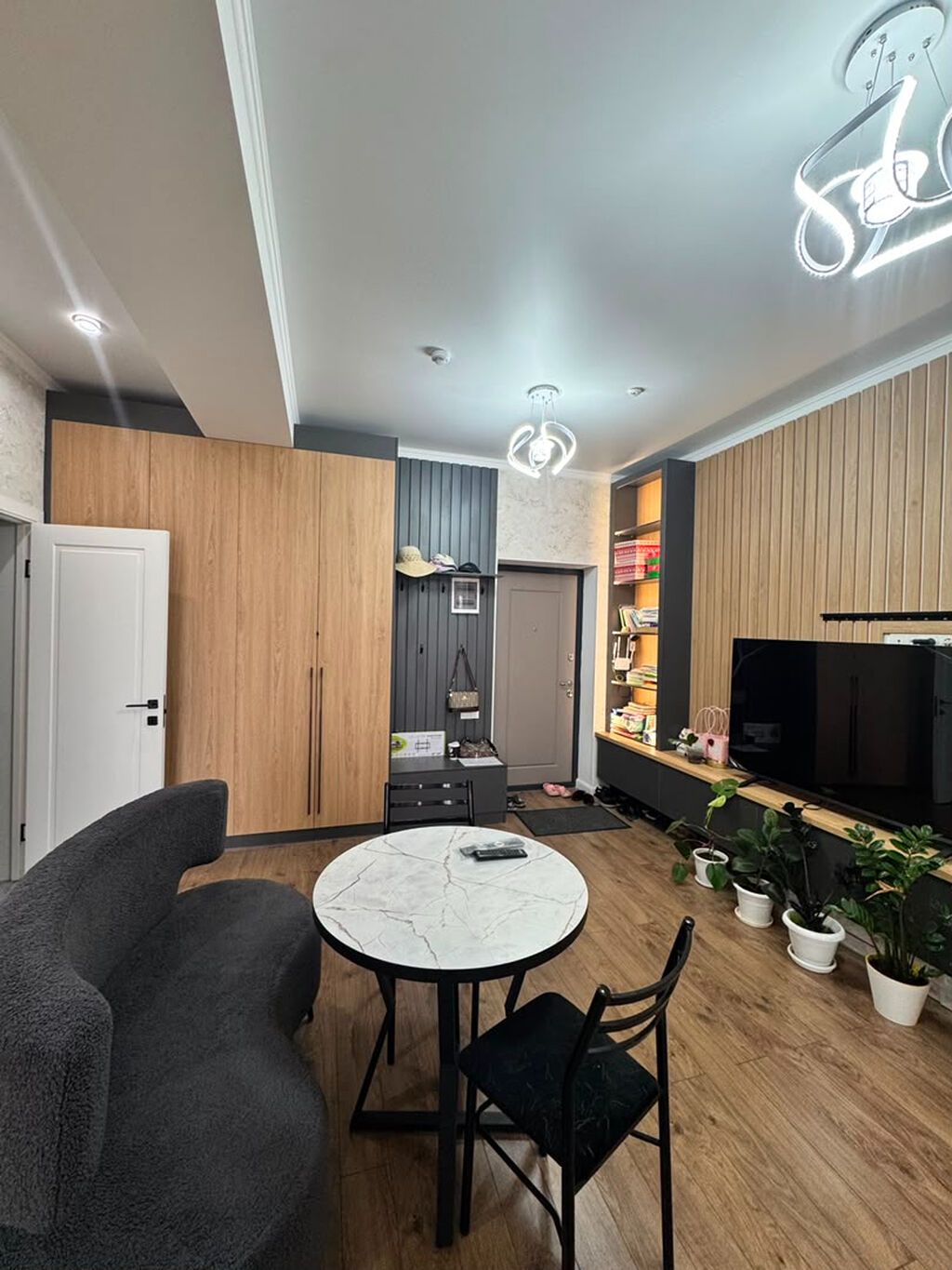Студия, 46 м², Кок-Жар ж/м Элитка, 5 этаж, Дизайнерский ремонт: фото 4