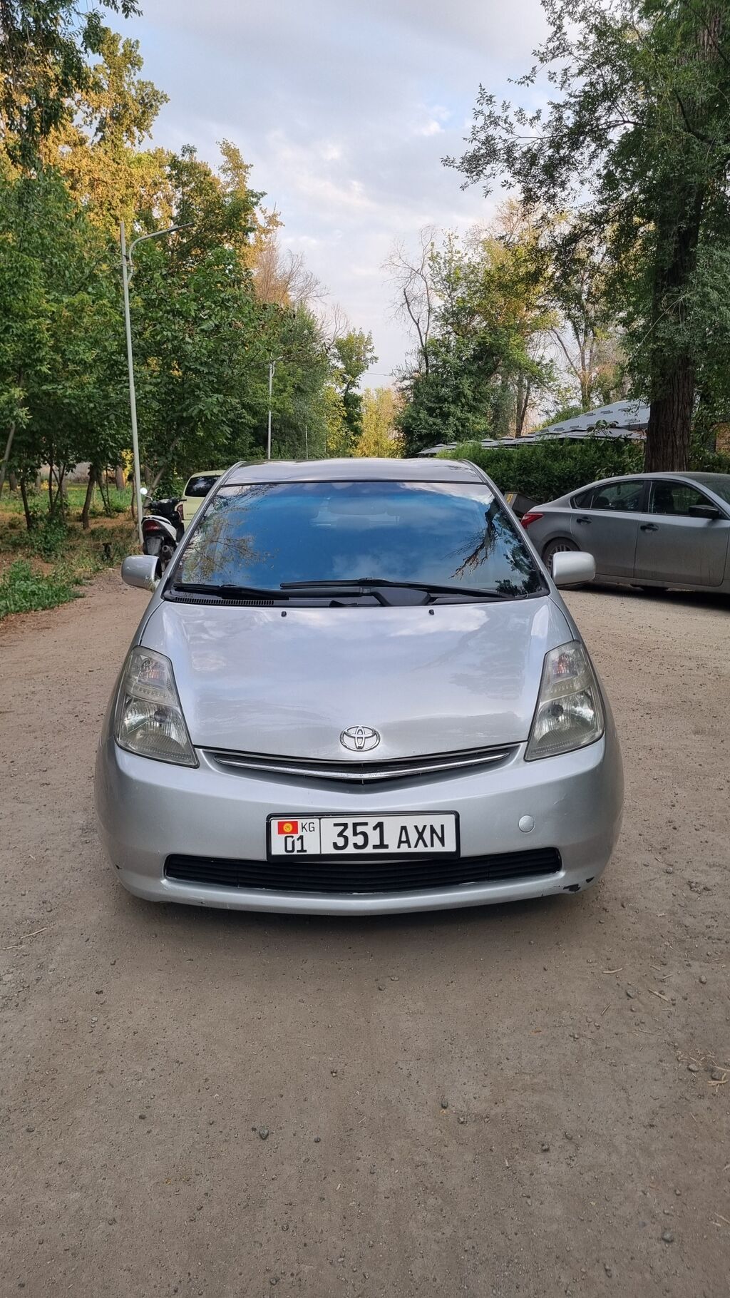 Toyota Prius: 2006 г., 1.5 л, Автомат, Гибрид, Хэтчбэк: фото 2