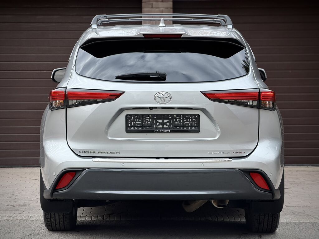 Toyota Highlander Limited, 2023 г., 2.4 турбо, AWD: фото 8