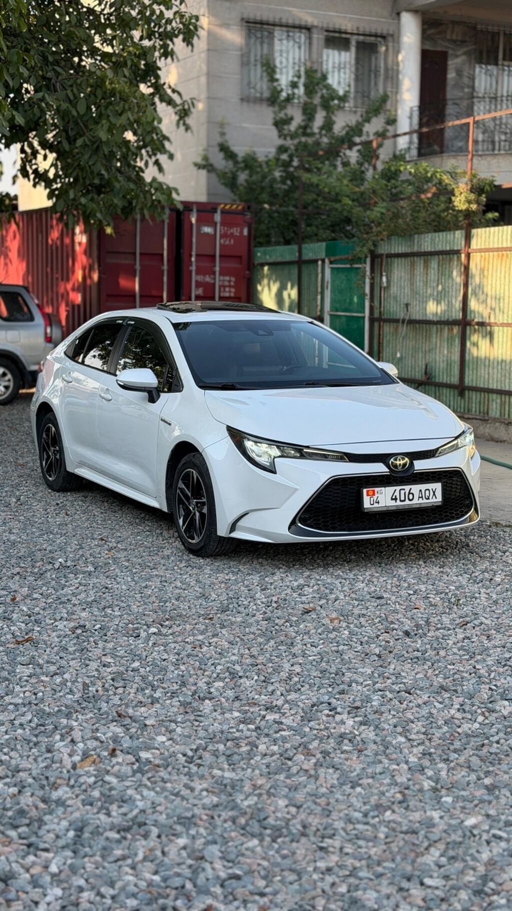 Toyota Levin: 2021 г., 1.8 л, Вариатор, Гибрид, Седан: фото 2