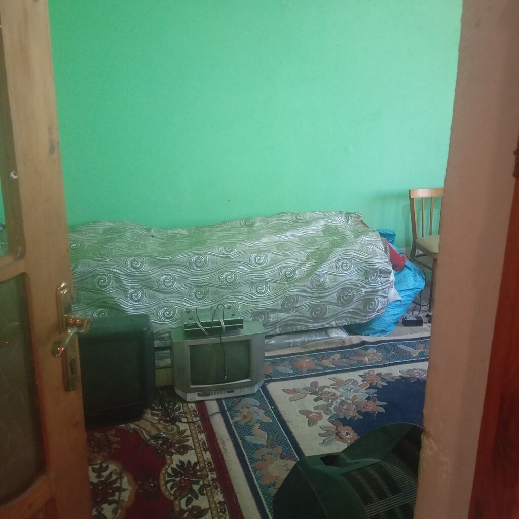 2 otaqlı, 80 kv. m, Kredit yoxdur, Orta təmir