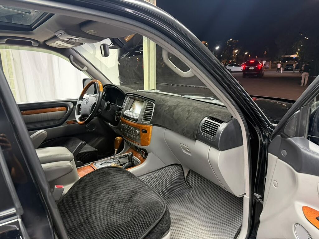 Lexus LX: 2003 г., 4.7 л, Автомат, Бензин, Внедорожник: фото 6