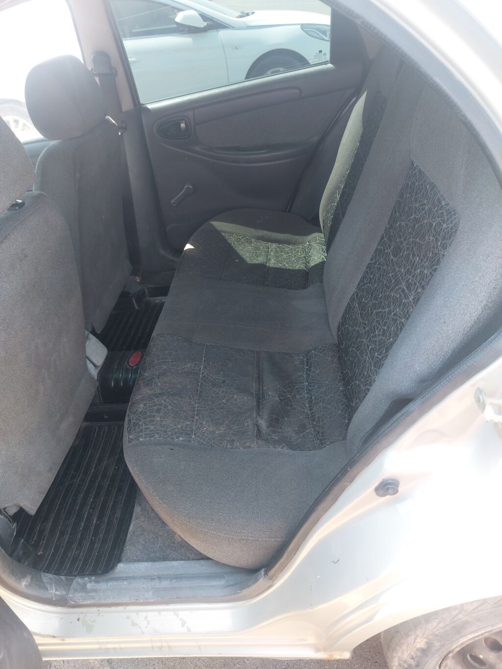 Chevrolet Lanos: 2006 г., 1.5 л, Механика, Бензин, Седан: фото 8